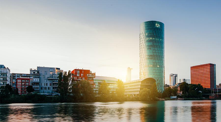 Frankfurt-westhafen-900x500px